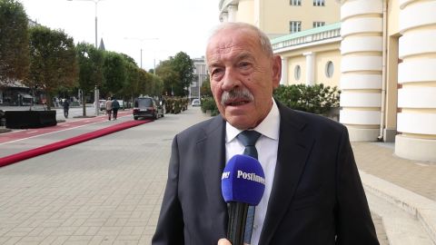VIDEO ⟩ Poliitikud Siim Kallasest: «Ta ei otsinud elus sõpru, sõbrad tulid ise tema juurde»