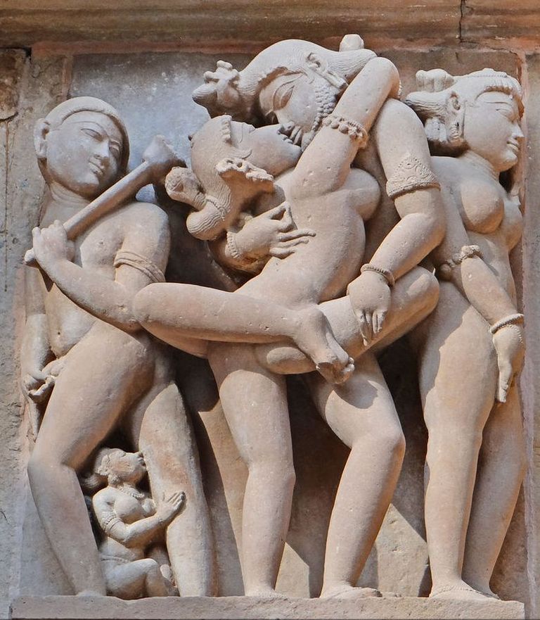 Indias Madhya Pradeshi Khajuraho templi pornograafilised kujud