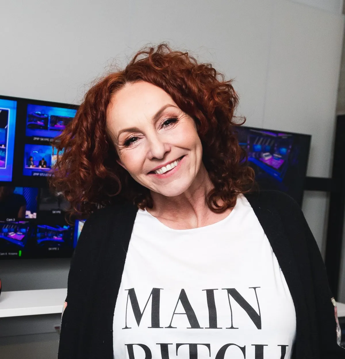 Krista Lensin teab täna - raske otsus viis kergema eluni. Pildile on ta jäänud veel eriti suurte rindade omanikuna.