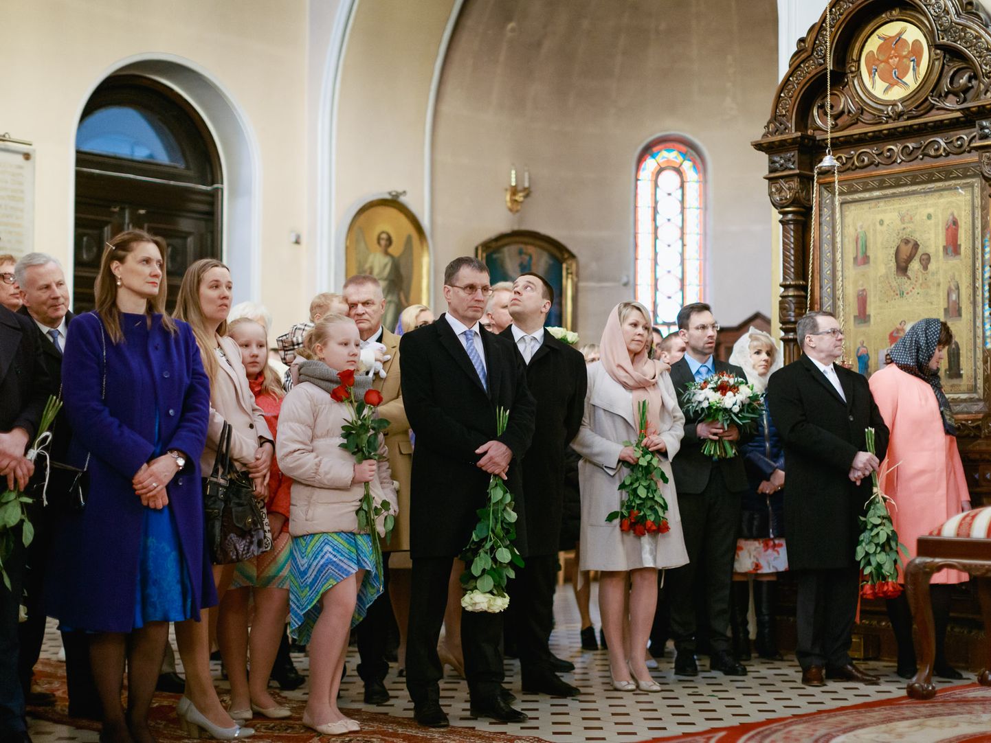 Юри Ратас с супругой в Нарвском Воскресенском соборе год назад на венчании Мартина Репинского и Сирет Котка-Репински.