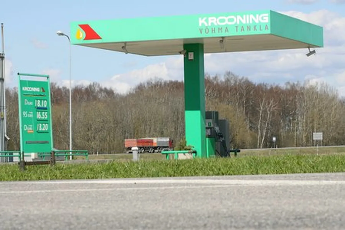 Krooningu Võhma tankla.