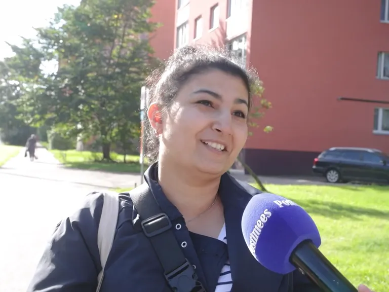 Роксана.