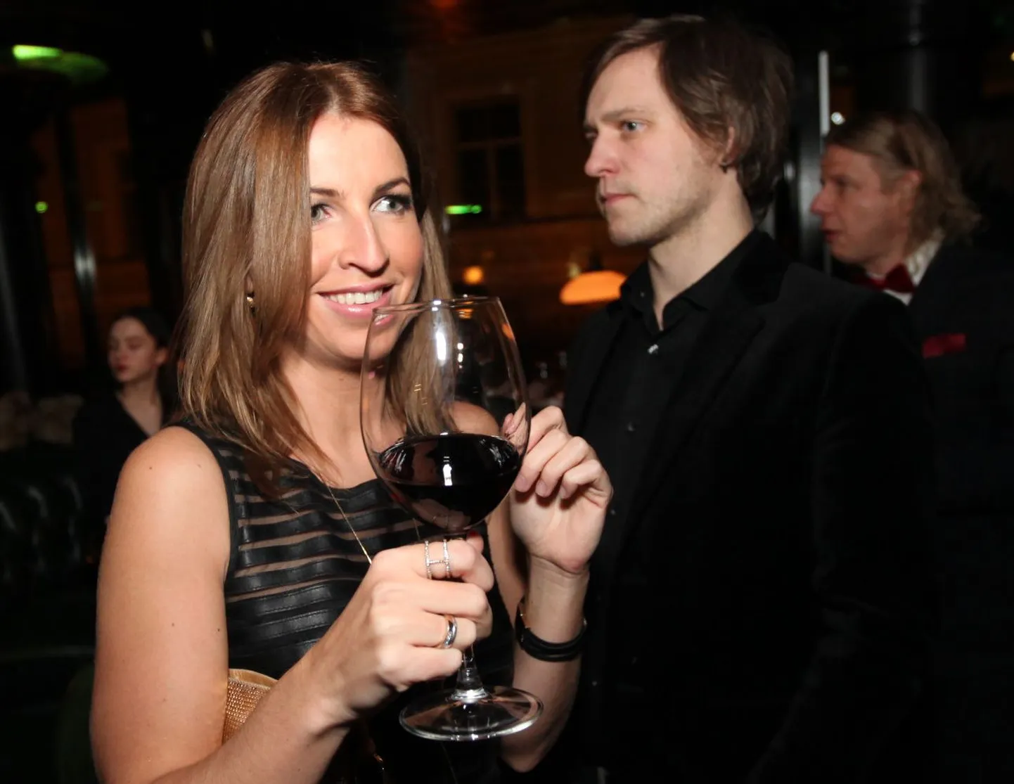 EMA 2015 afterparty Chicagos.
Maarja-Liis Ilus