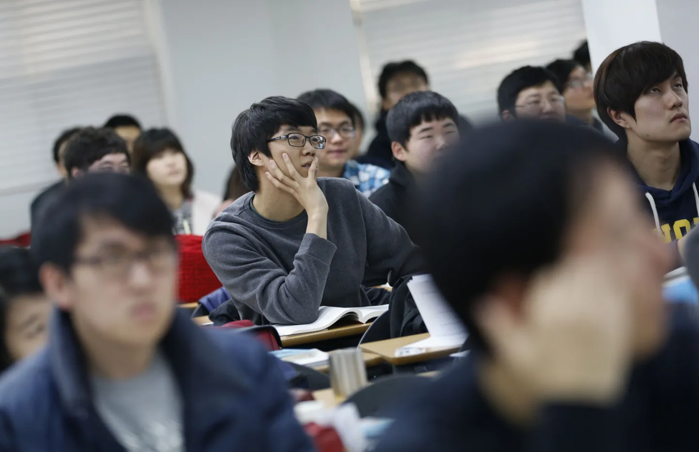 Korea õpilased paistavad silma nii teadmiste kui enesetappude suure hulgaga.