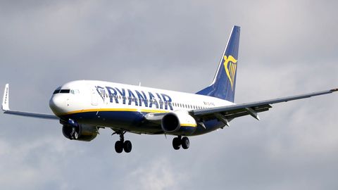 Oslos maandus pommiähvarduse saanud Ryanairi lennuk