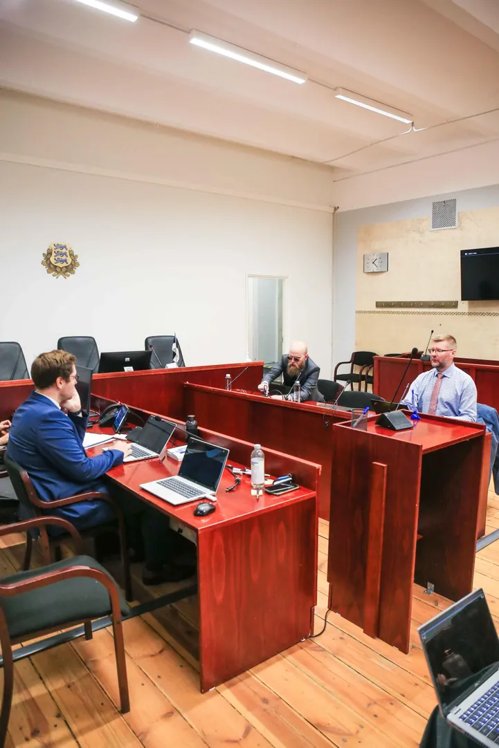 Kohtus jätkus ärimehe kirjavahetusega tutvumine