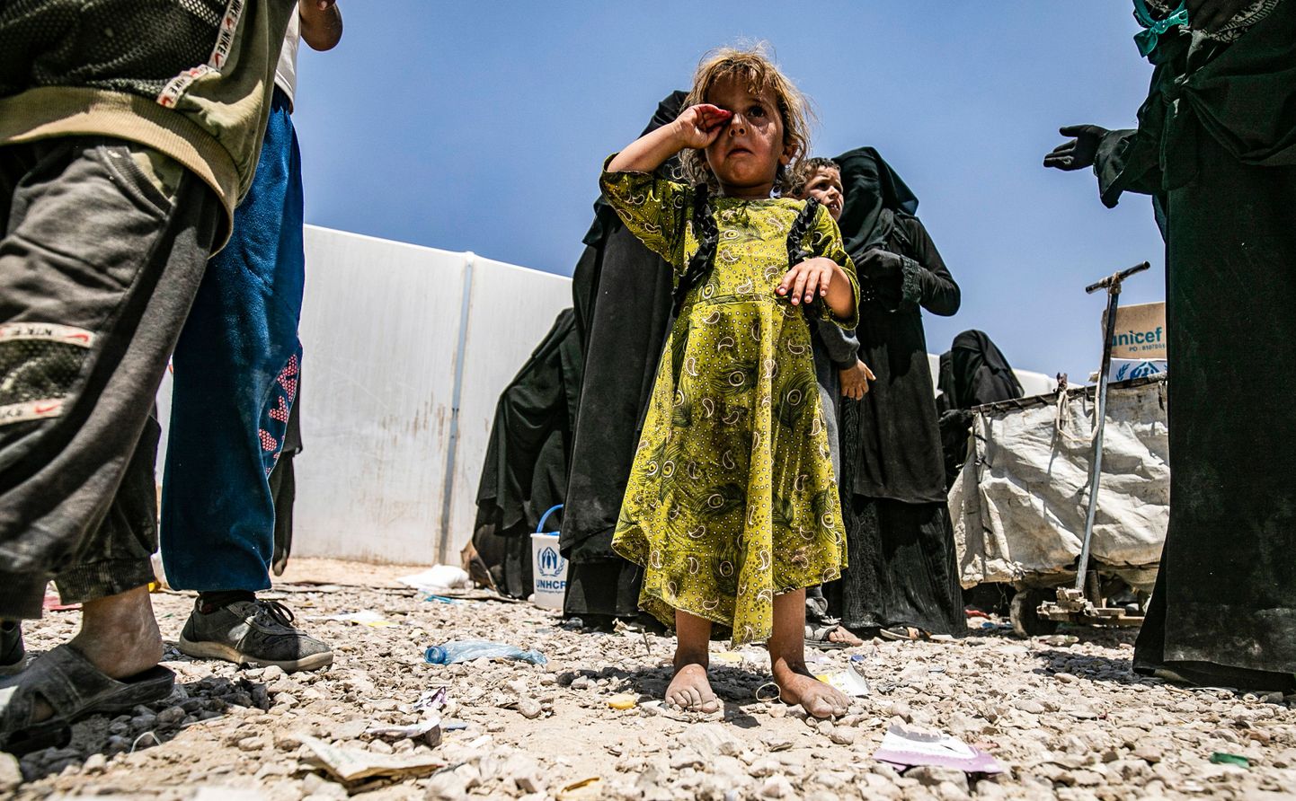 Väike tüdruk al-Holi laagris Süürias, kuhu toimetati ka paljud ISISe võõrvõitlejate lapsed ja naised.
