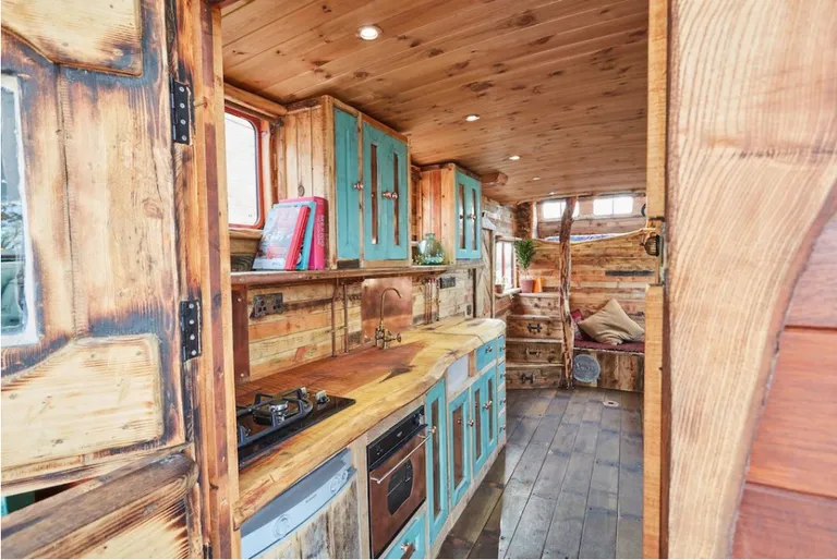 Мини-дом на колесах Нelga. Фото: www.house-box.biz