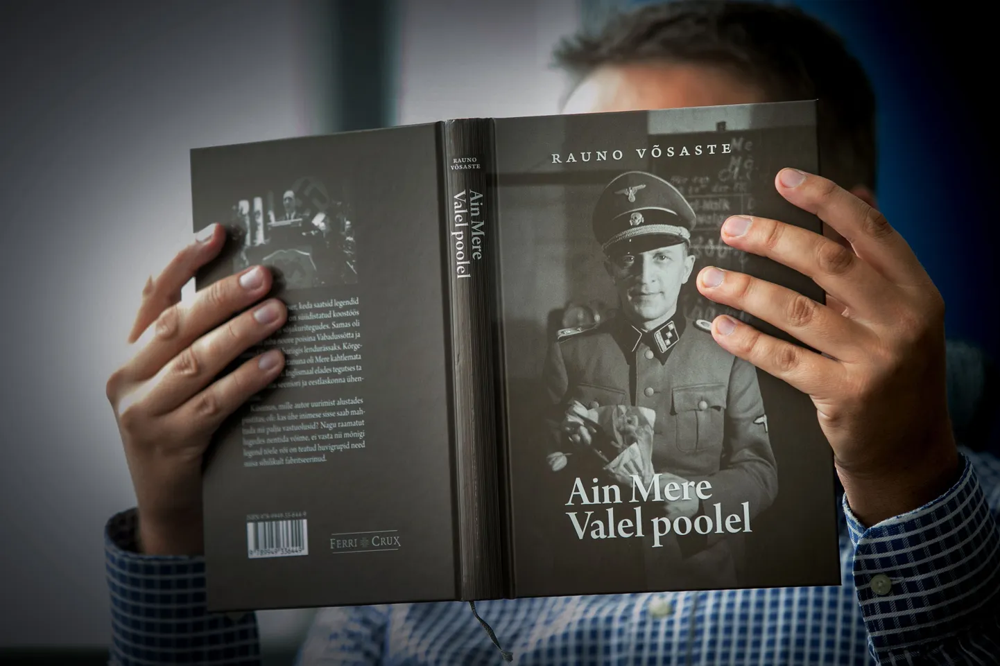 Rauno Võsaste raamat «Ain Mere valel poolel».