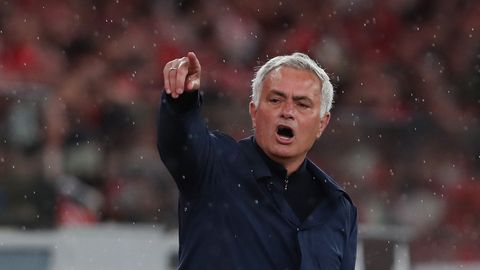 Mourinho naaseb Madridi Reali peatreeneriks