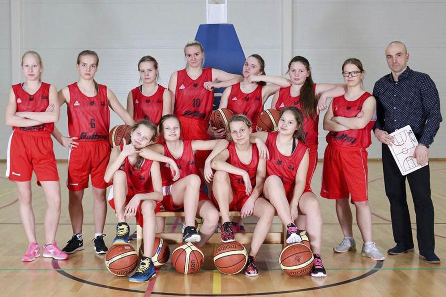 Tänavustel Eesti naiste korvpallimeistrivõistlustel teeb kaasa ka üks Viljandimaa naiskond, Abja S&S, kelle peaeesmärk oma esimestel tiitlivõistlustel on korjata kogemusi ja mängupraktikat.
