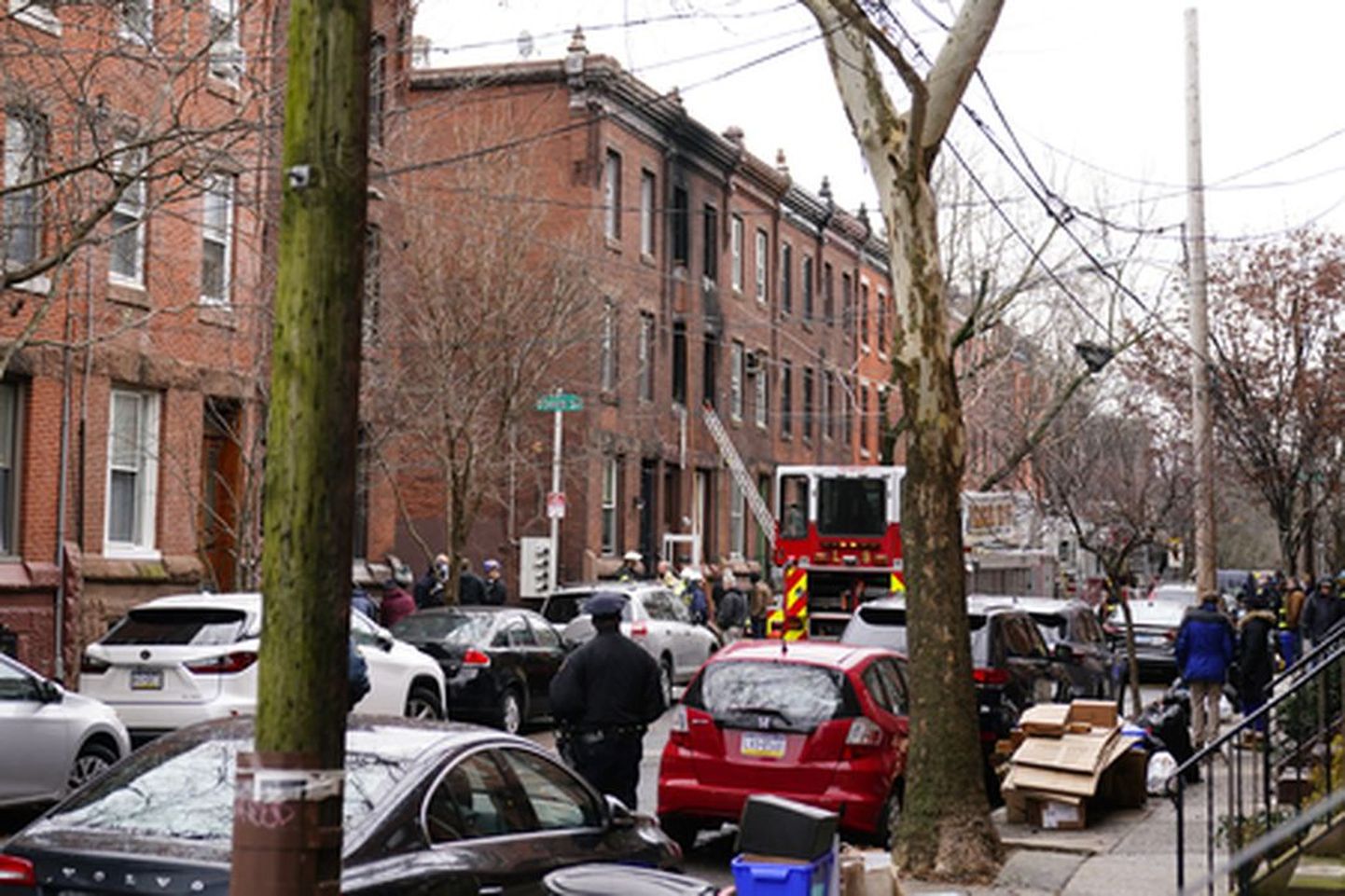 Philadelphias nõudis tulekahju 13 inimese elu.