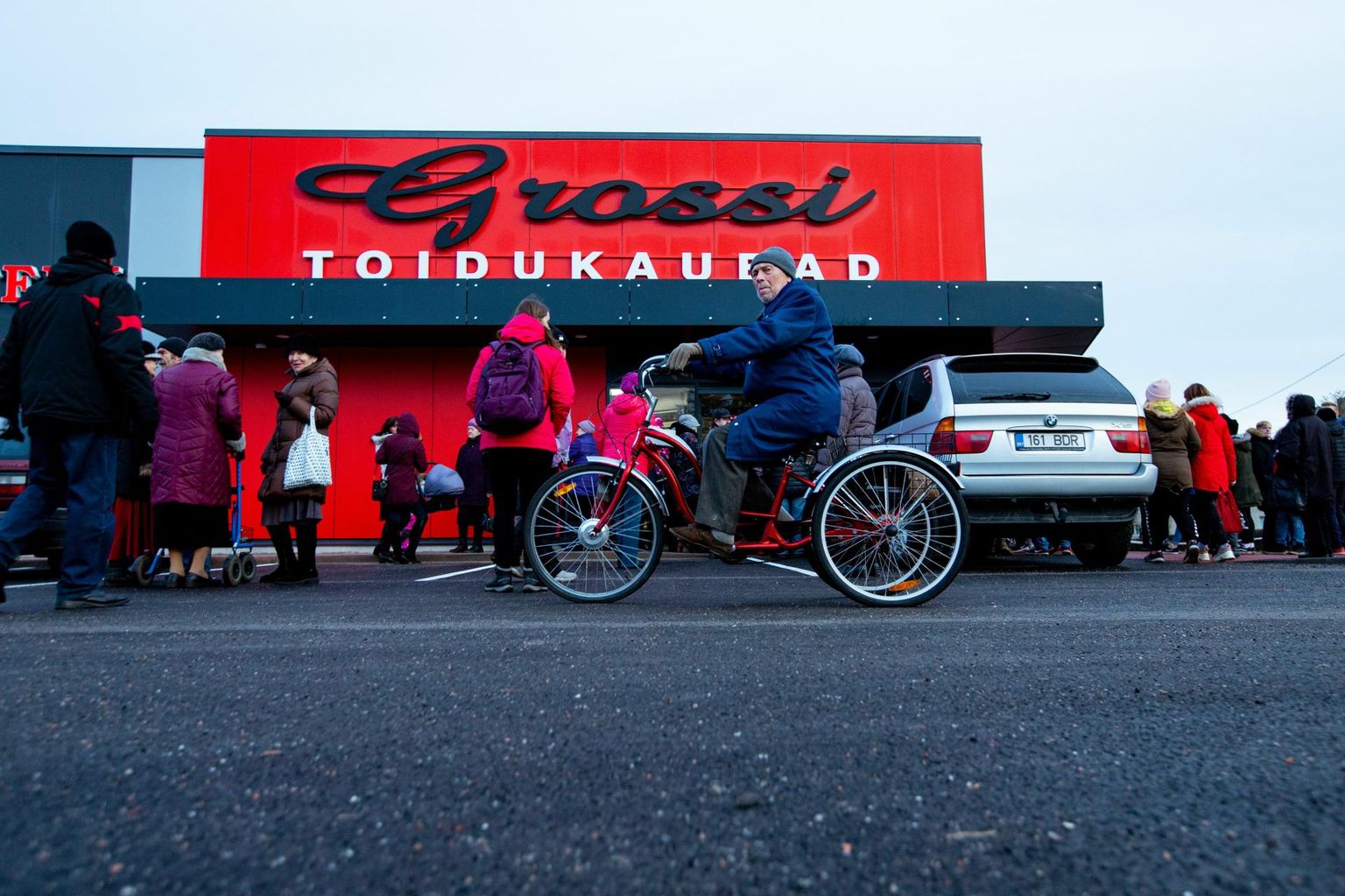 Peagi avatakse Pärnumaal kolmas Grossi toidukaupade kauplus. Pildil Pärnu-Jaagupis asuv pood.