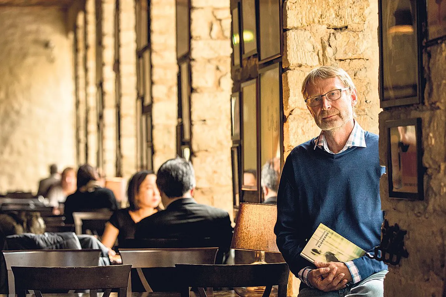 Mart Kadastik on taandunud Postimehe omanikeringist ja juhtimisest ning pühendunud raamatute kirjutamisele.