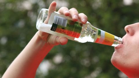 Uuring: 34 protsenti Tallinna õpilastest tarbis alkoholi 13-aastaselt