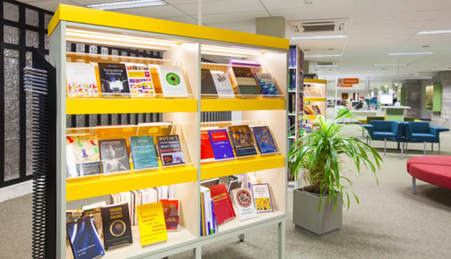 Rahvusraamatukogu infokeskus.