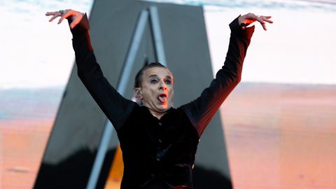 Таллинну повезло ⟩ Концерт Depeche Mode в Хельсинки отменен бестелесным «Гансом»