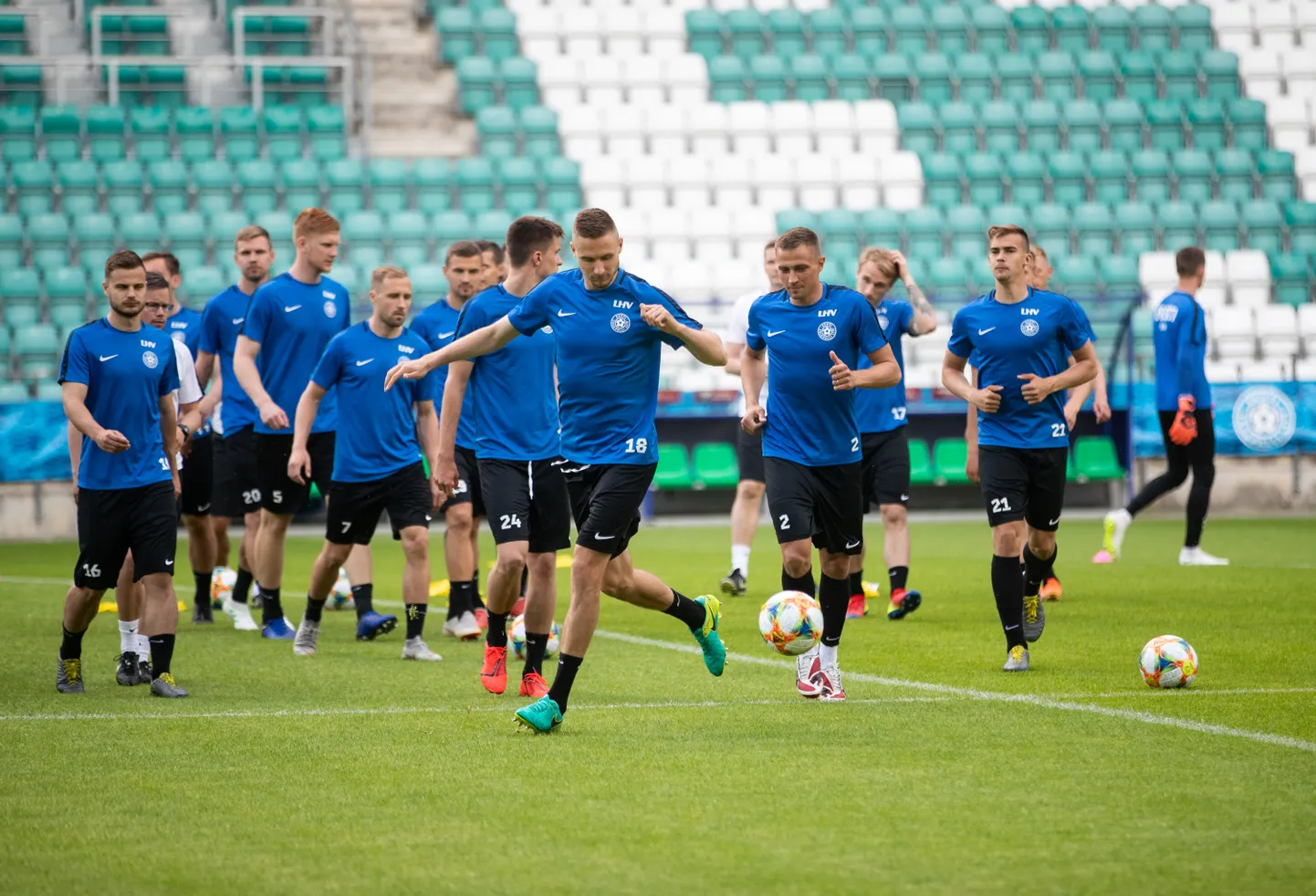 Eesti jalgpallikoondise treening.