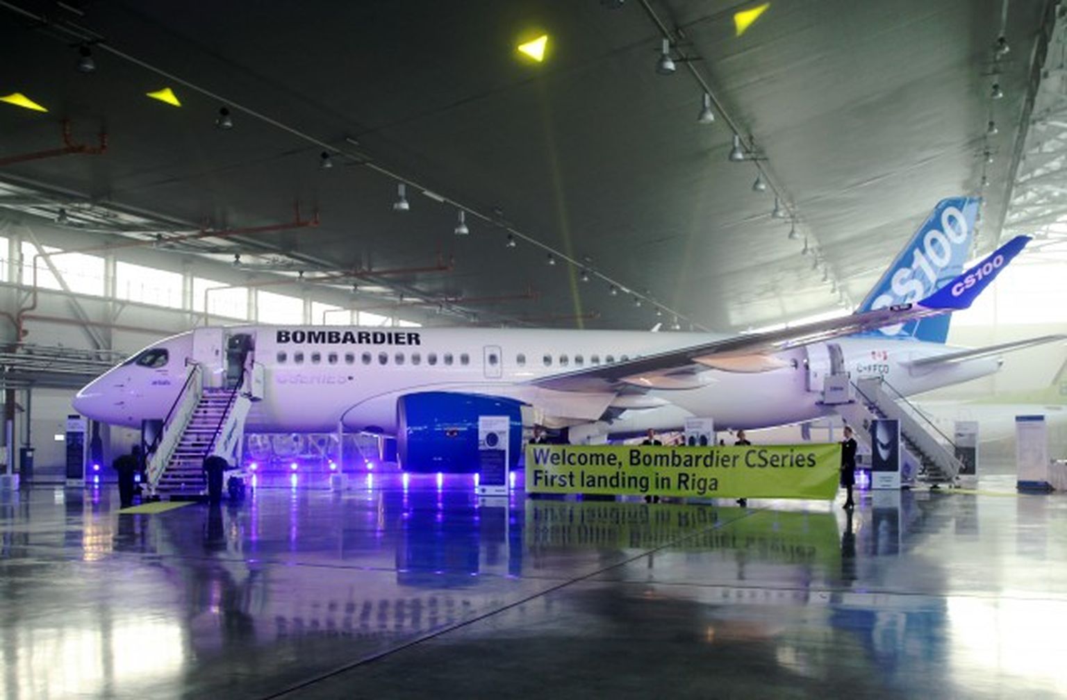 "Bombardier C Series" "CS100" lidmašīnas prezentācija Rīgas Starptautiskajā lidostā