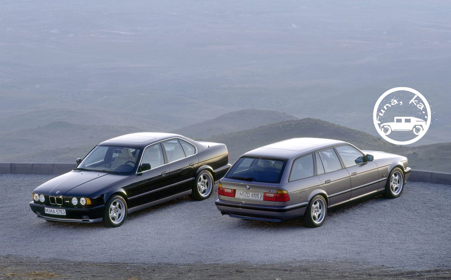 BMW M5 un M5 Touring (E34)