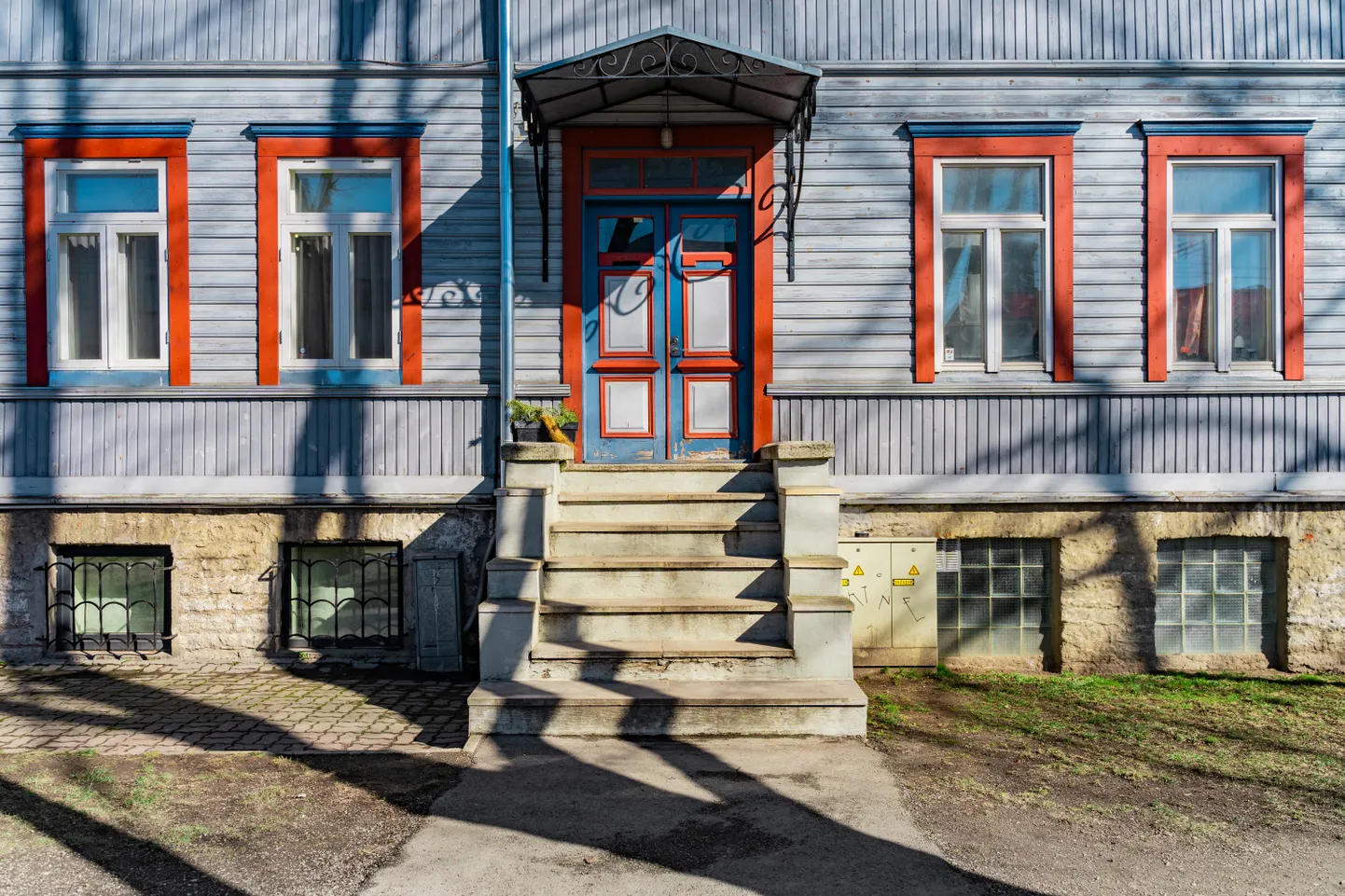 «Hoonete hea sisekliima ja väiksemad küttekulud ning inimeste parem tervis on väärtused, millega ei tohiks kergekäeliselt ümber käia,» öeldakse ühisavalduses.