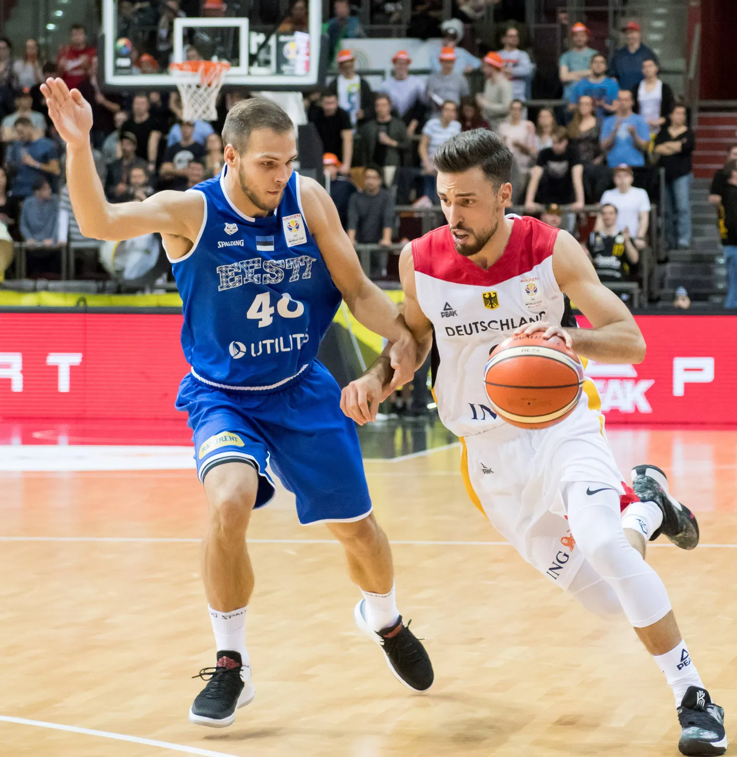 Martin Paasoja (vasakul) on esimest aastat kalevlane