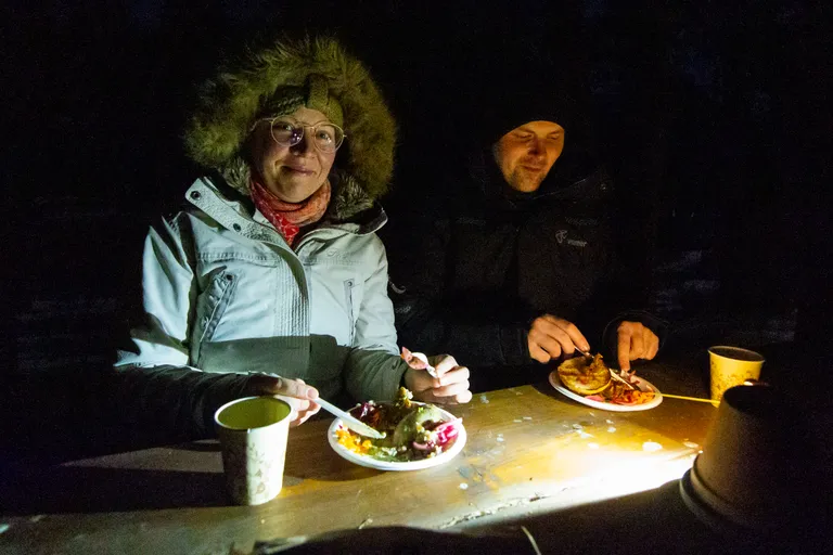 Gea Murakas ja Kristjan Kikkas sõitsid Peipsi toidurännakule Rakverest.