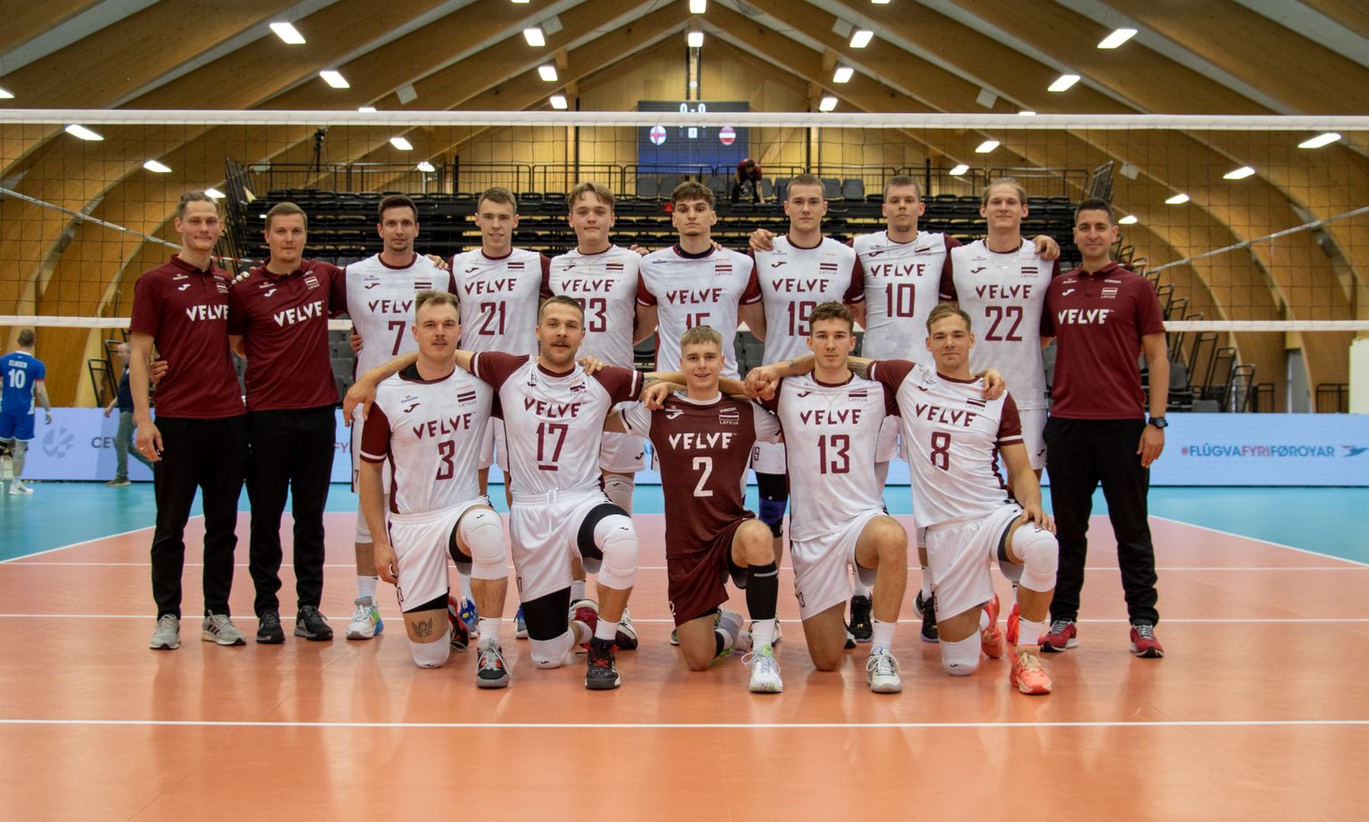 Latvijas vīriešu volejbola izlase gūst pārliecinošu uzvaru Eiropas Sudraba līgas turnīra spēlē