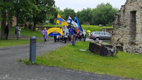 Ingerisoomlased pidasid Paides maha tähtsa peo