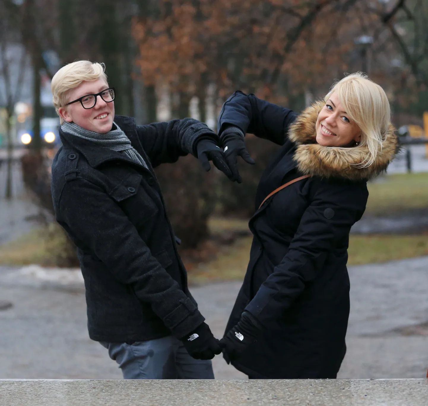 Üliraske südamerikkega sündinud Norman Harak ja tema ema Eva on palju pidanud üle elama, et noormees saaks elada tavalise inimese elu.