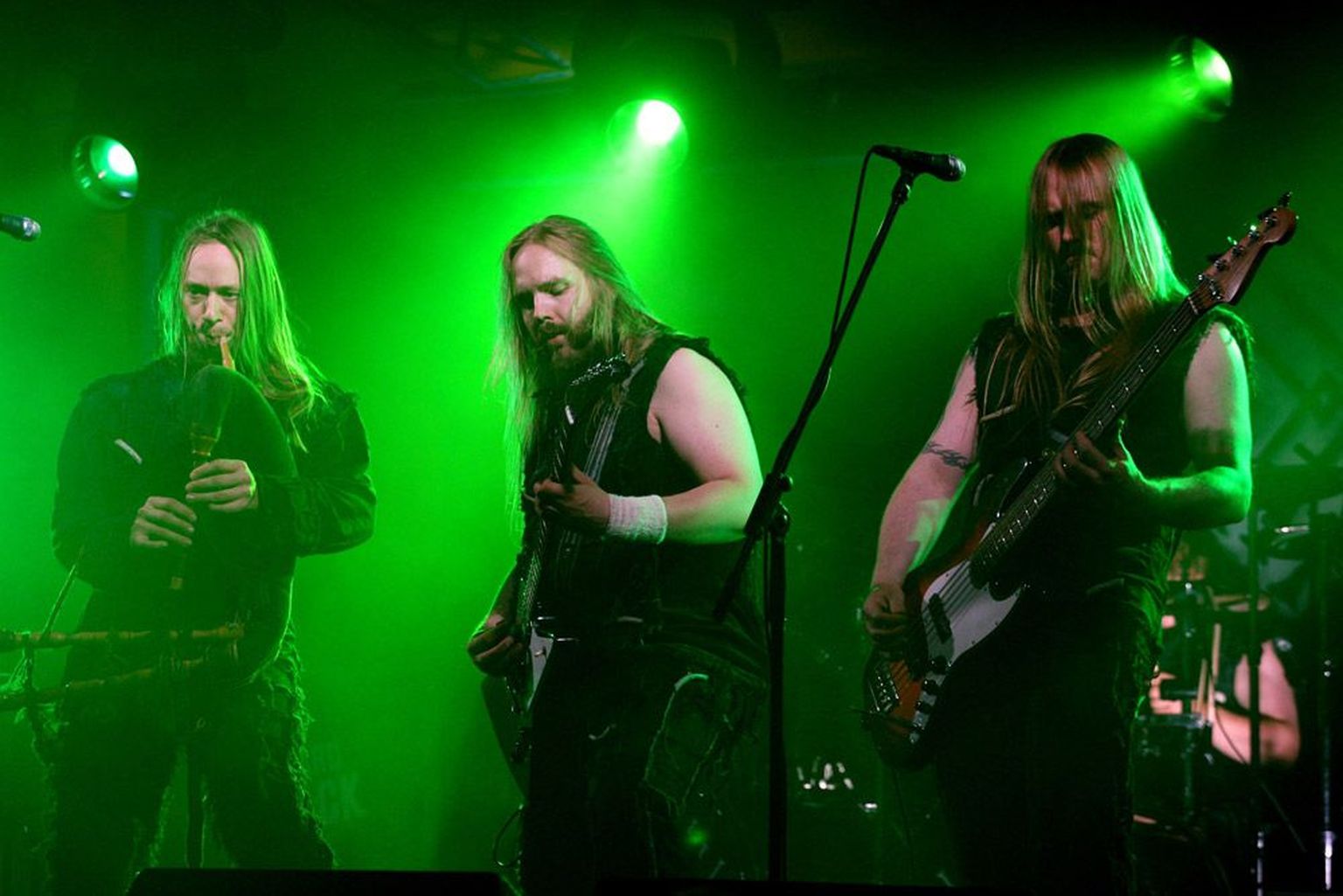 Metsatöllu olulisemaid esinemisi sel suvel on augustis Saksamaal festivalil Wacken Open Air.