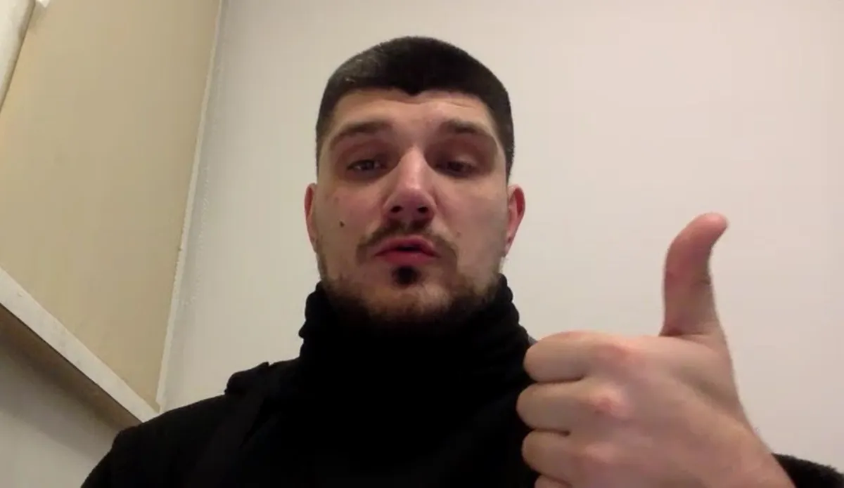 Командир «Русского добровольческого корпуса» Денис Никитин во время интервью для Rus.Postimees, март 2023 года.