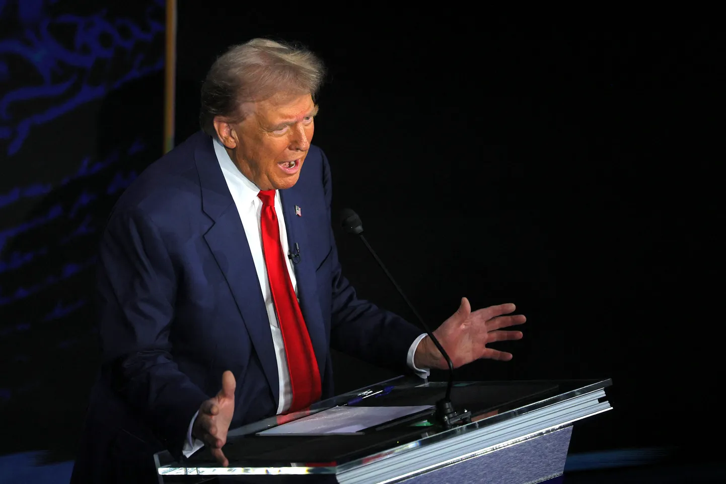 USA vabariiklaste presidendikandidaat Donald Trump 10. septembril 2024 Pennsylvanias Philadelphias valmisväitluses demokraatide presidendikandidaadi Kamala Harrisega.