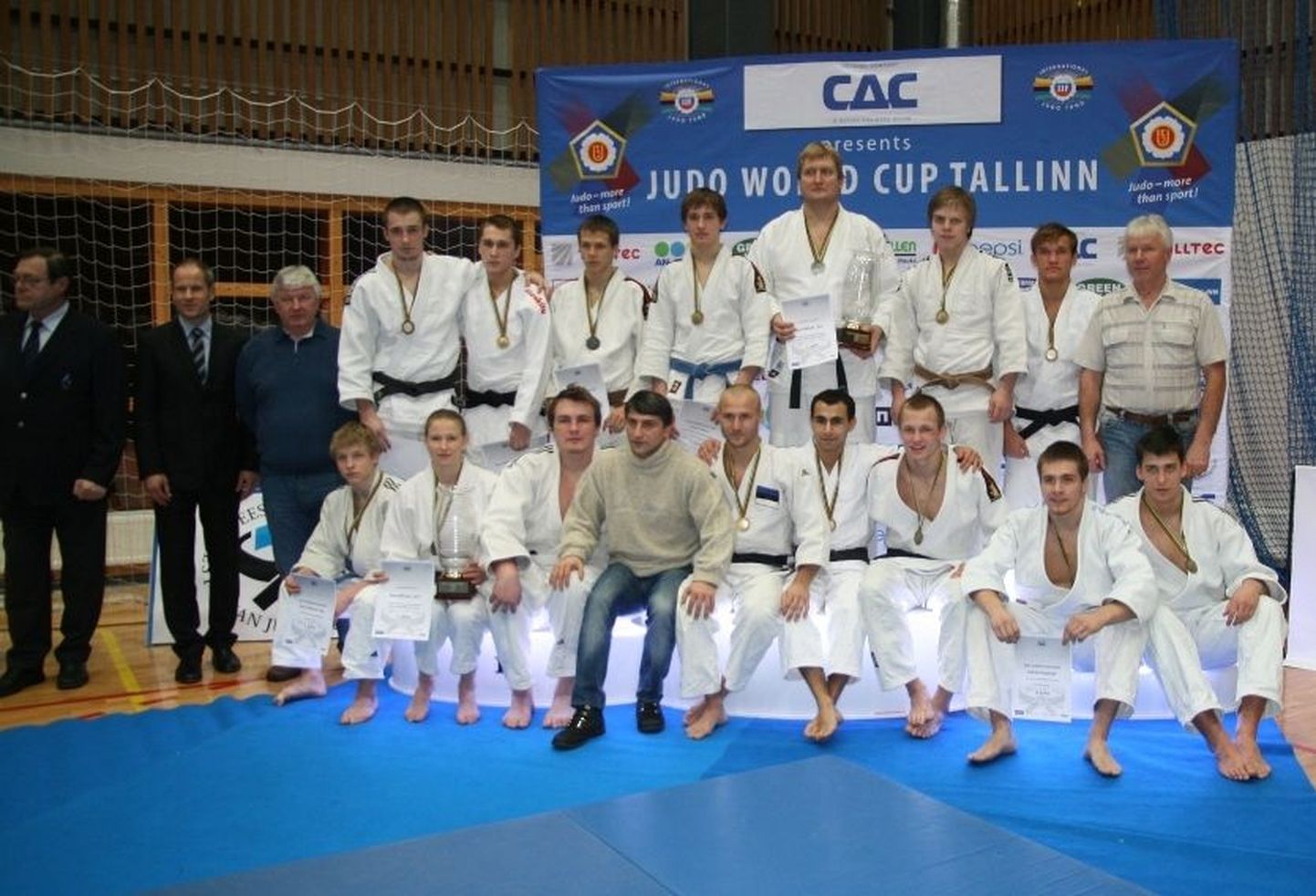 DO võistkond Eesti meistrivõiistlustel.