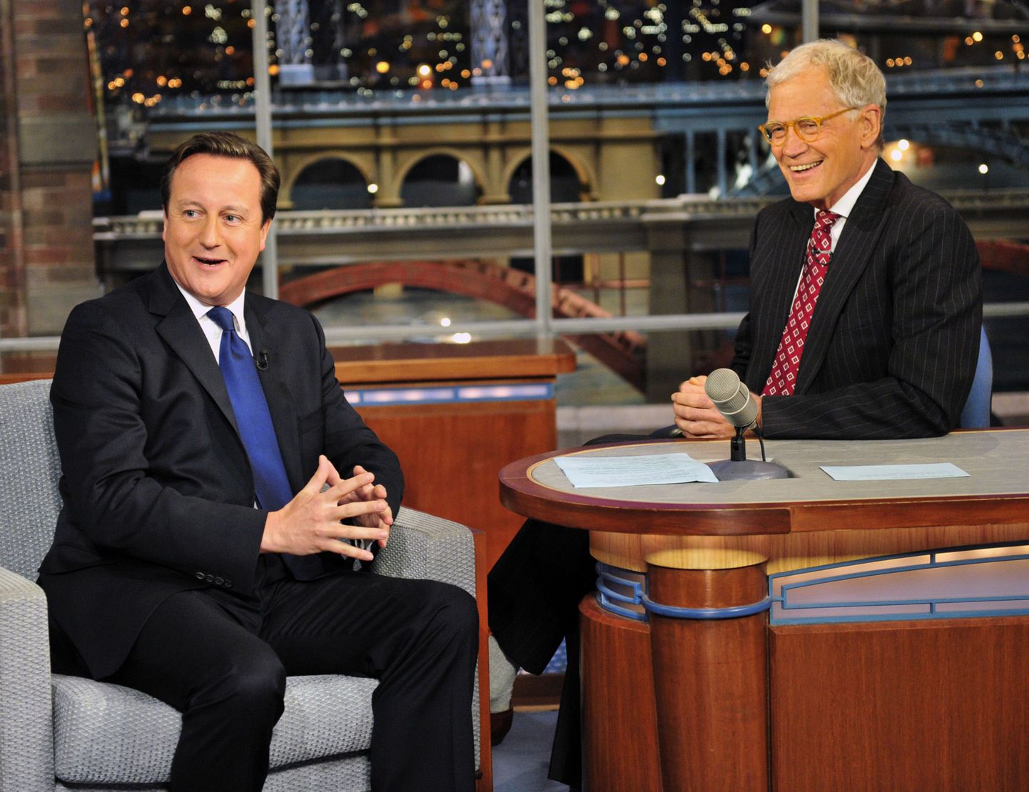 Briti peaminister David Cameron (vasakul) eile David Lettermani telesaates.