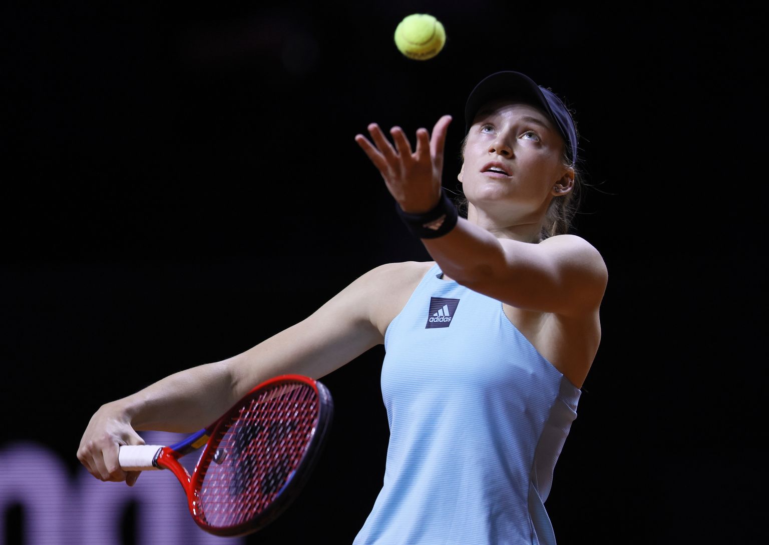 Näiteks on tennisist Jelena Rõbakina sündinud Moskvas, aga esindab Kasahstani. Ta on maailma 16. reket.
