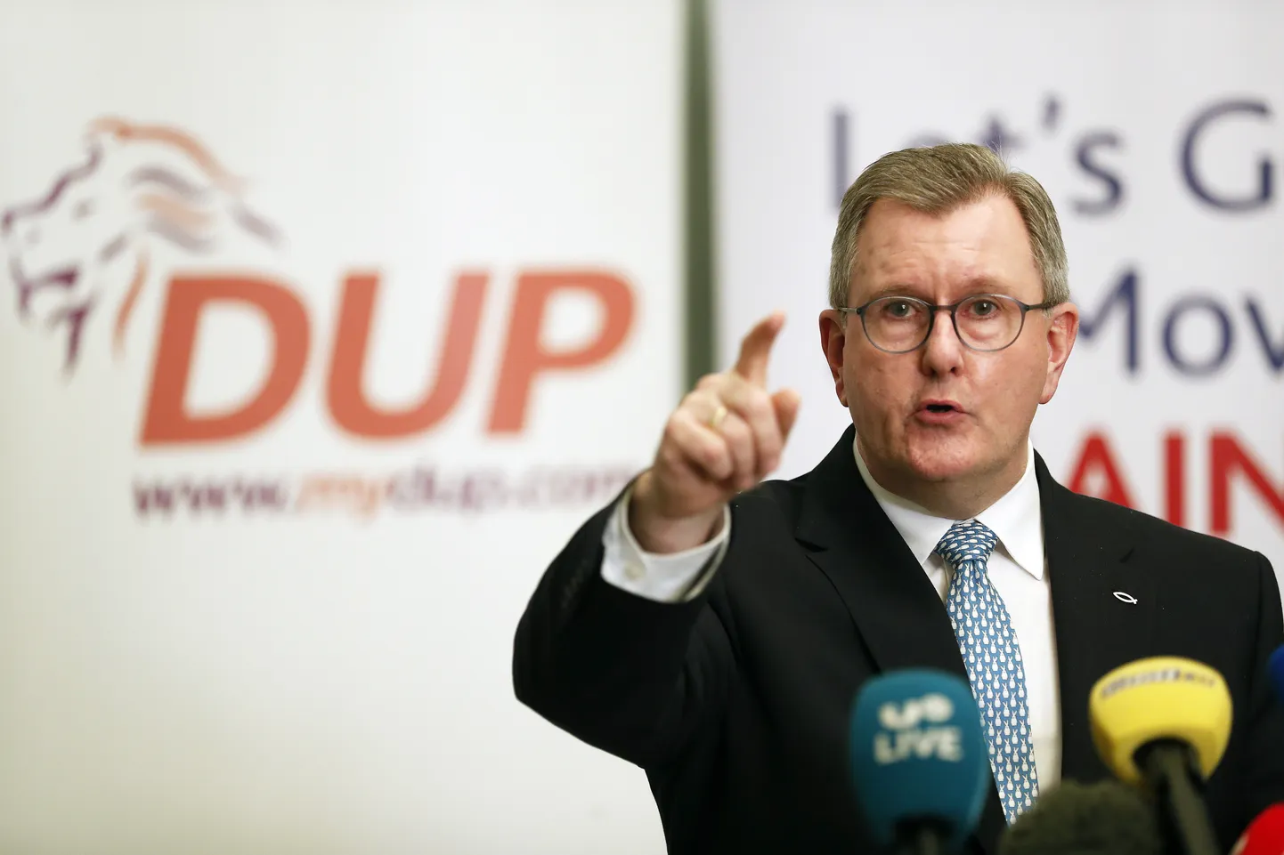 DUP līderis Džefrijs Donaldsons.