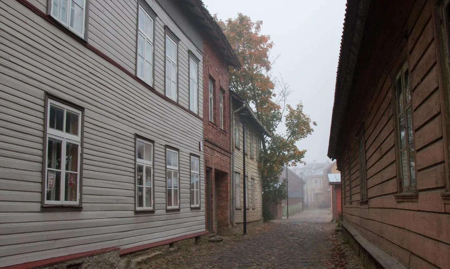 Praegusel hetkel on kinnisvaraportaalides Viljandissesaadaval enam kui mõnikümmend üürikorterit. Nende hinnad varieeruvad 110- 610 euro vahel.