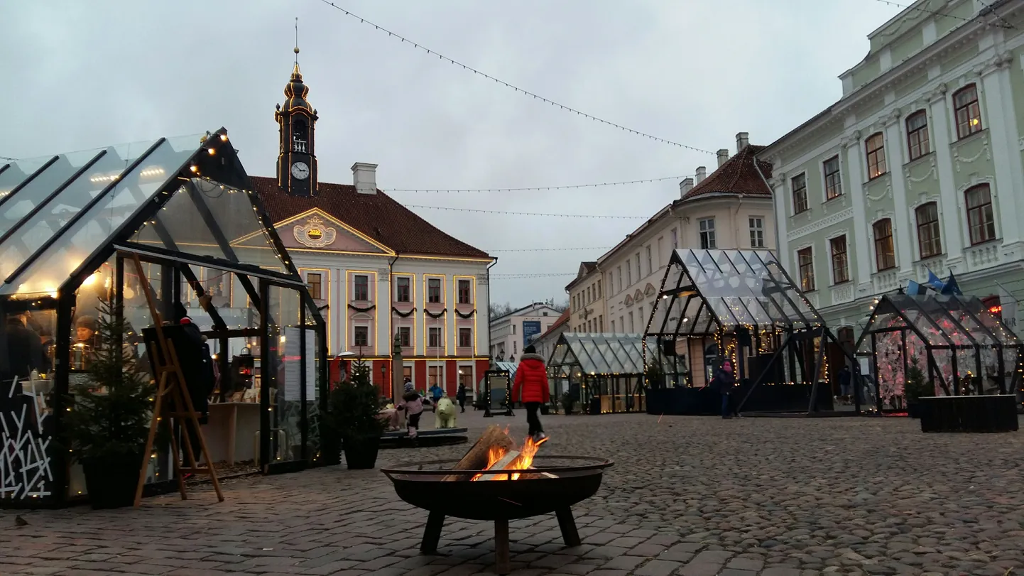 Eelmise talve valgusküla.