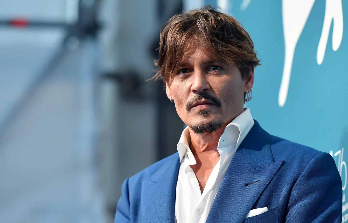 Näitleja Johnny Depp on taas vaba ja vallaline.