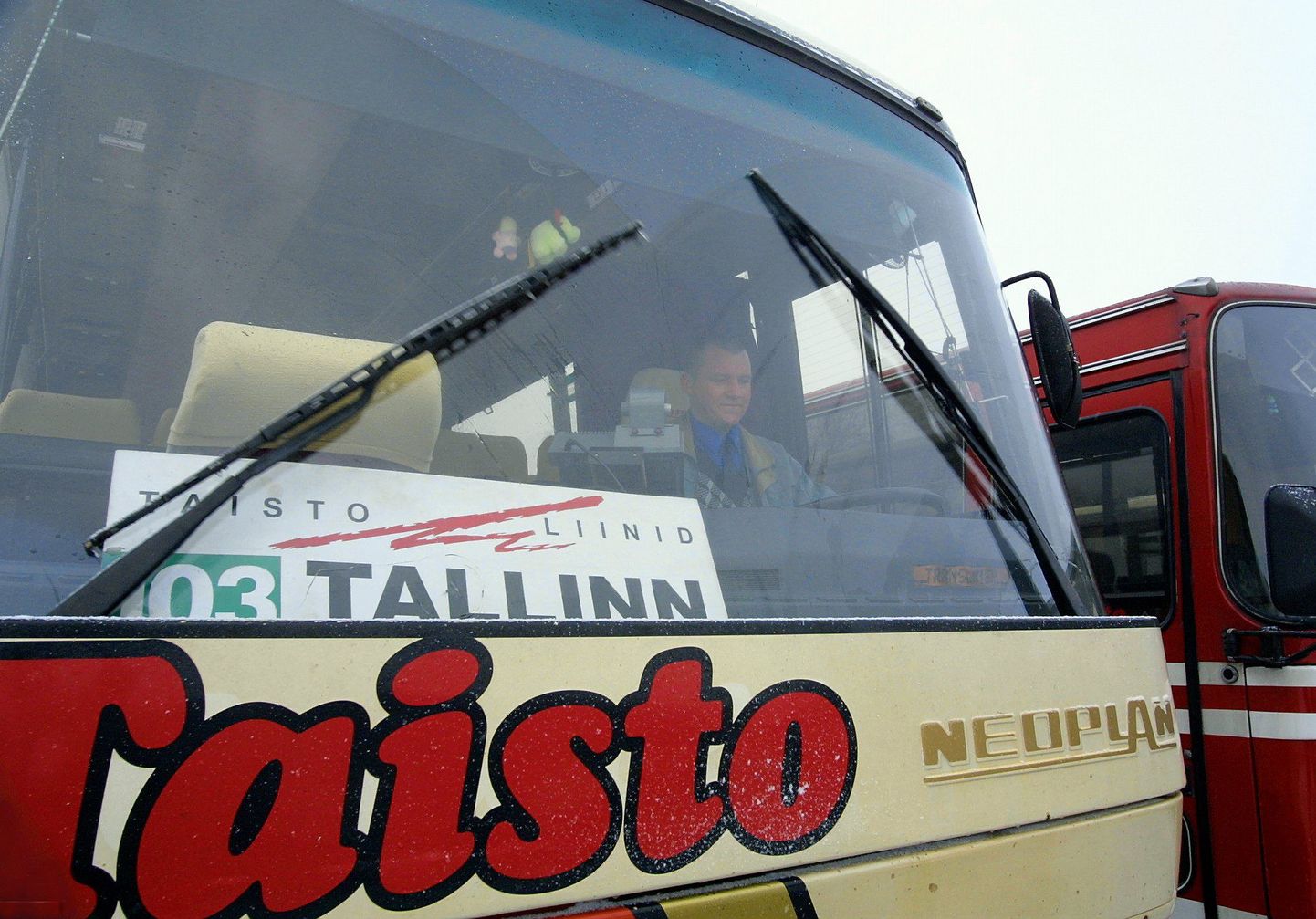 Bussifirma Taisto Liinid pani Viljandi ja Tallinna vahel sõitma kiirbussi