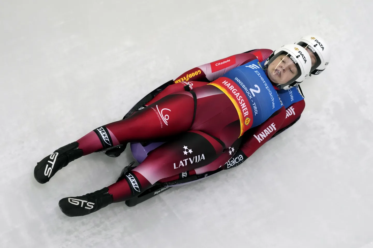 Latvijas ekipāža Marta Robežniece/Kitija Bogdanova