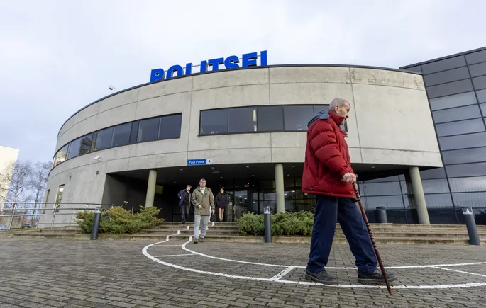 Порно: басқа біреудің әйелін сиқырлау