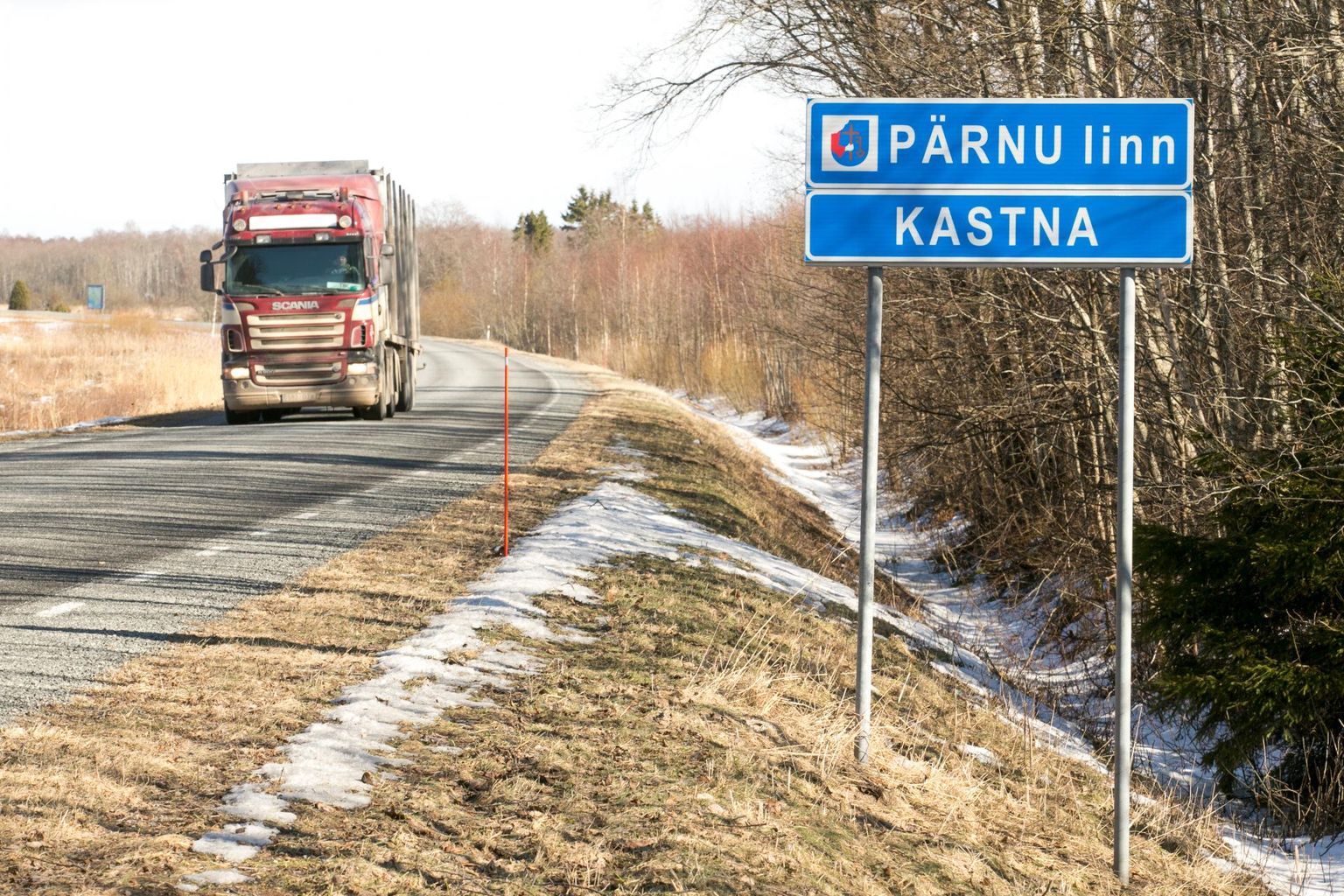 Haldusreformi käigus moodustatud omavalitsuse pindala on 858 ruutkilomeetrit ja sellega on Pärnu pindalalt suurim linn Eestis.