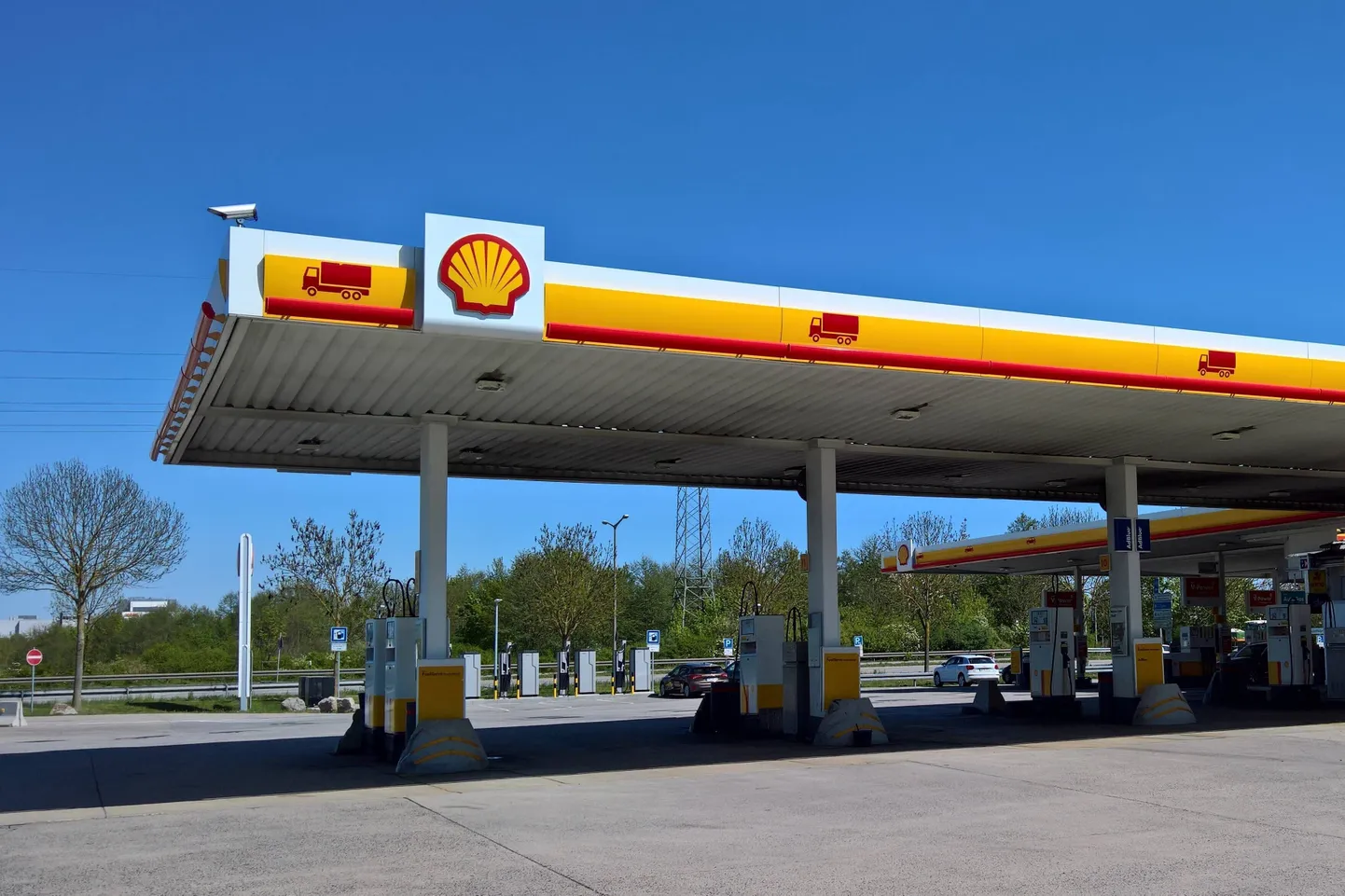 Заправка Shell