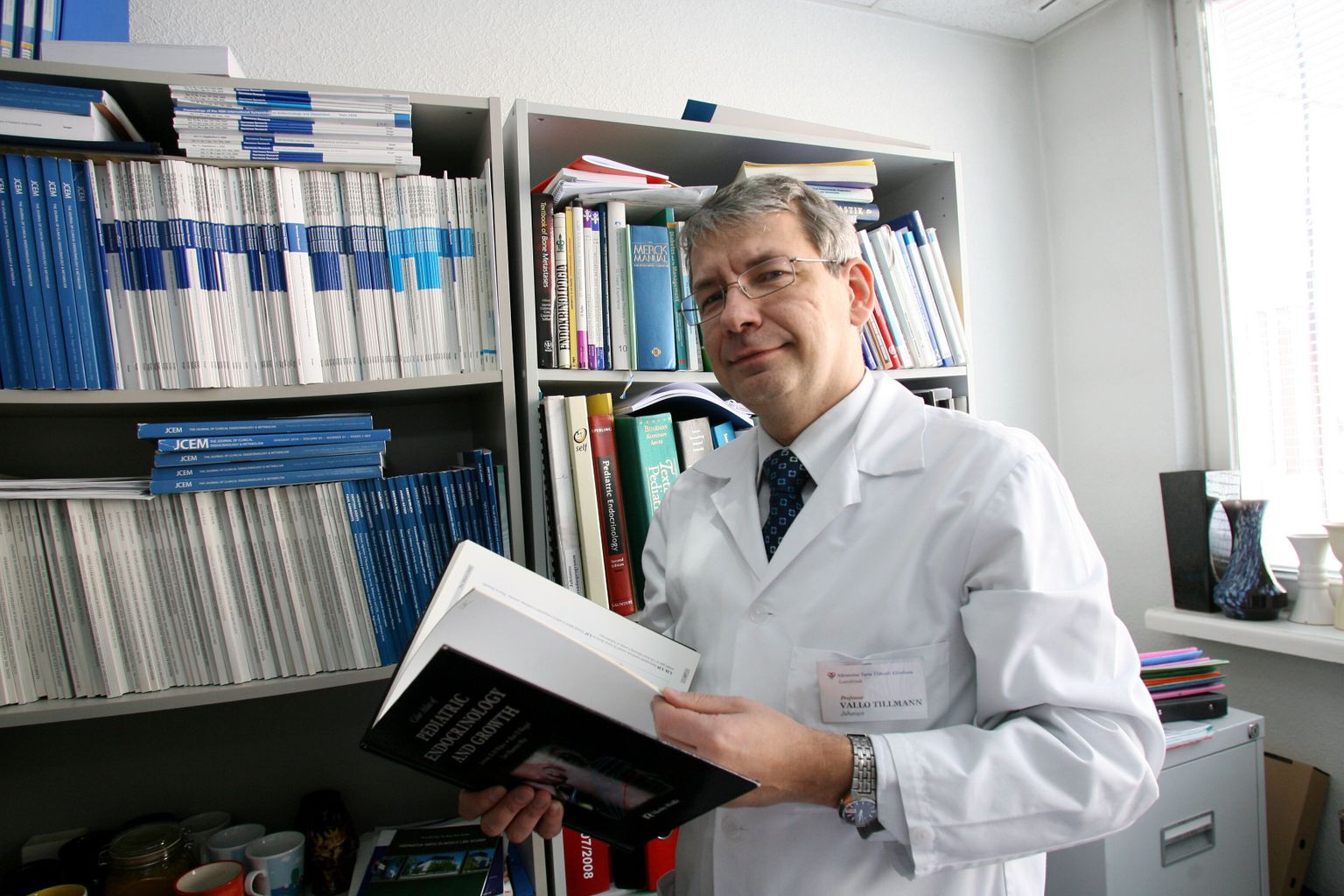 Professor Vallo Tillmann.