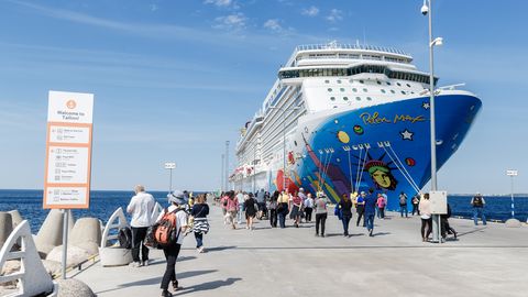 В четверг в Таллинн круизными судами на один день прибыли Более 5000 туристов