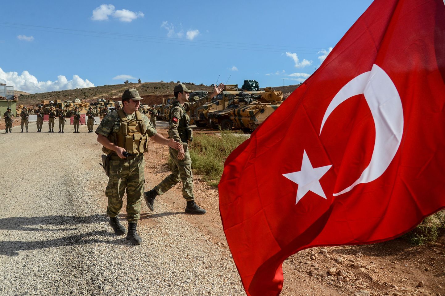 Türgi sõjaväelased Süüria piiri lähistel Reyhanlis.
