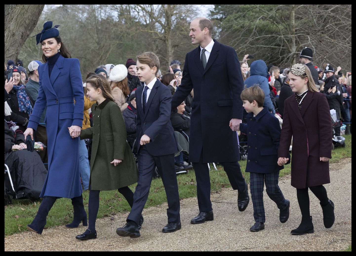 Кейт Миддлтон с принцом Уильямом и детьми.