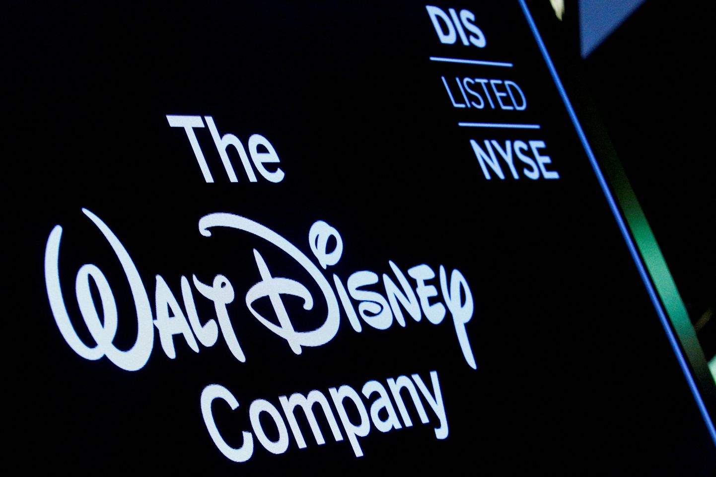 The Walt Disney Company maksis oma eksjuhtidele ulmelisi summasid.